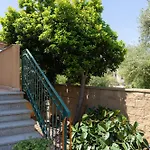 Villa Laconi *