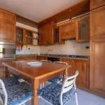 Vila Laconi