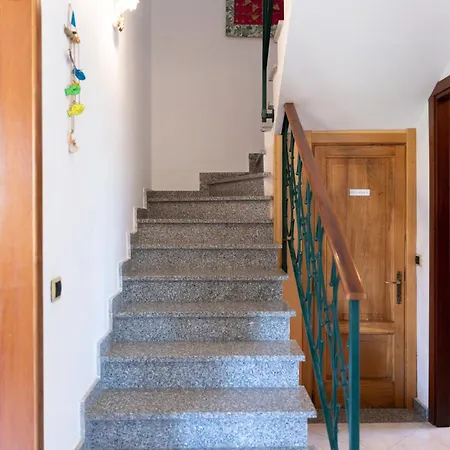 Villa Laconi
